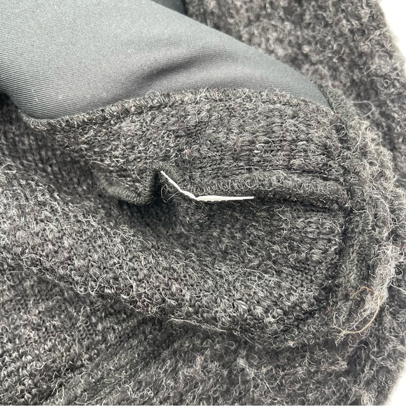 PrAna Size M Women’s Crestland Turtle Neck Sweater Charcoal Wool Blend Thick - Picture 12 of 13